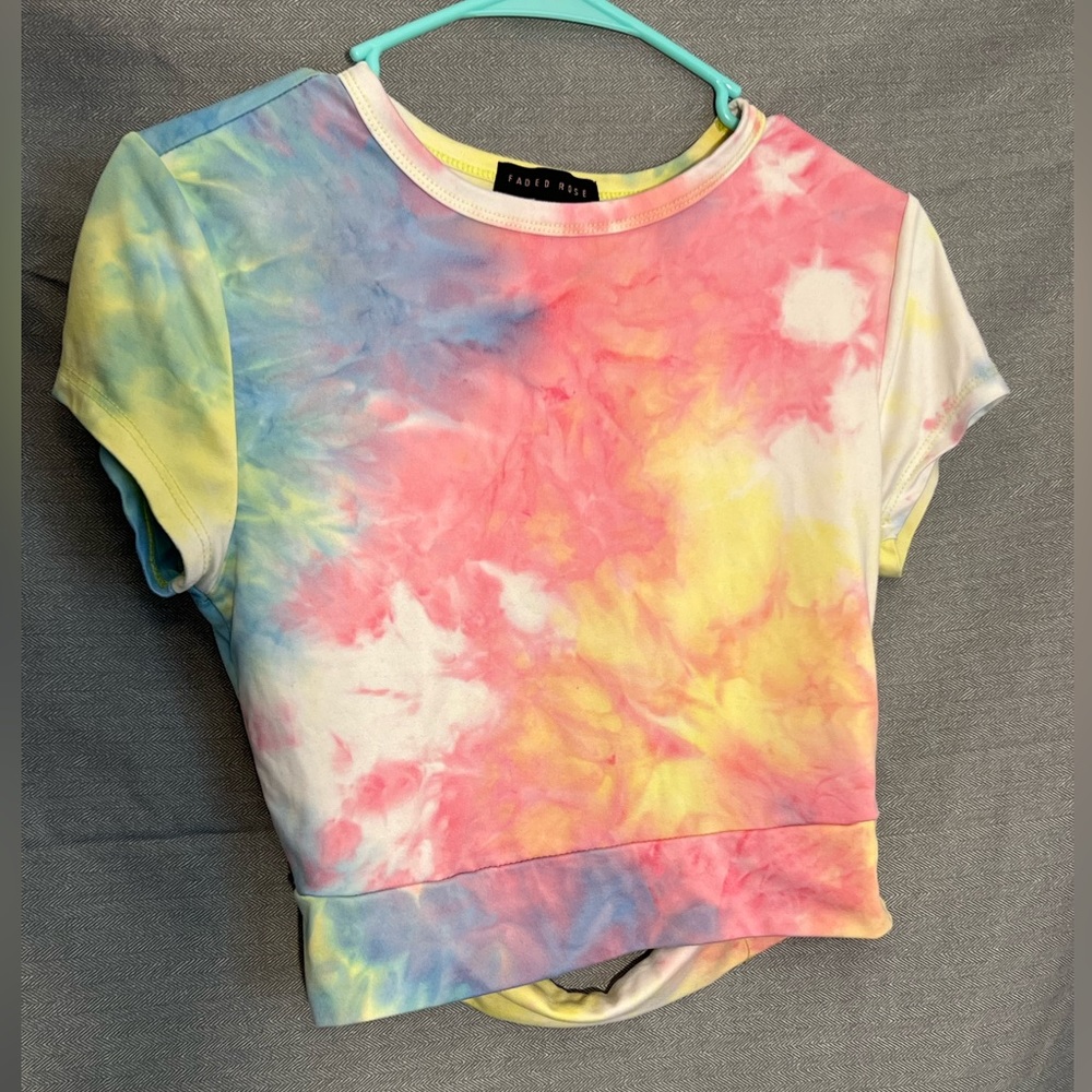 Brand: Faded Rose, Size: M, Color: Rainbow tie dye.